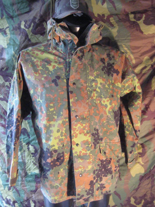 Original BW / Bundeswehr Nässeschutzjacke flecktarn