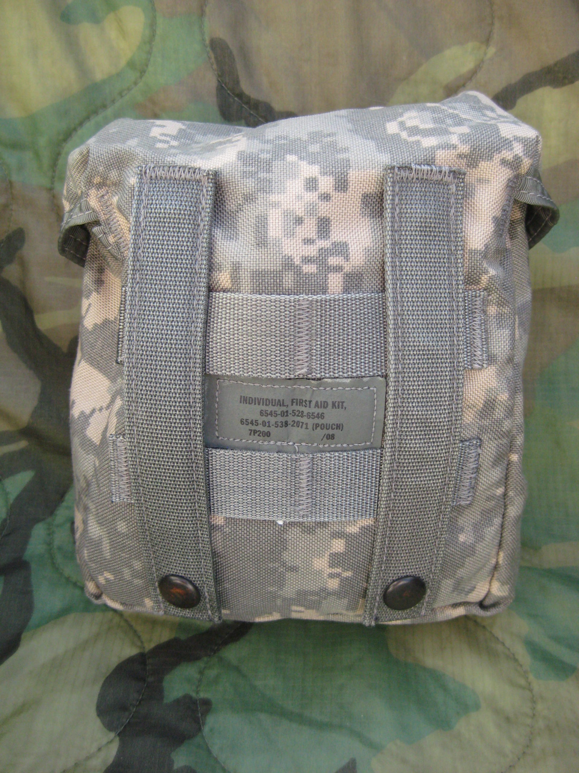 Original US Army Individual First Aid Kit (IFAK) Pouch Molle II in Digital – Bild 2