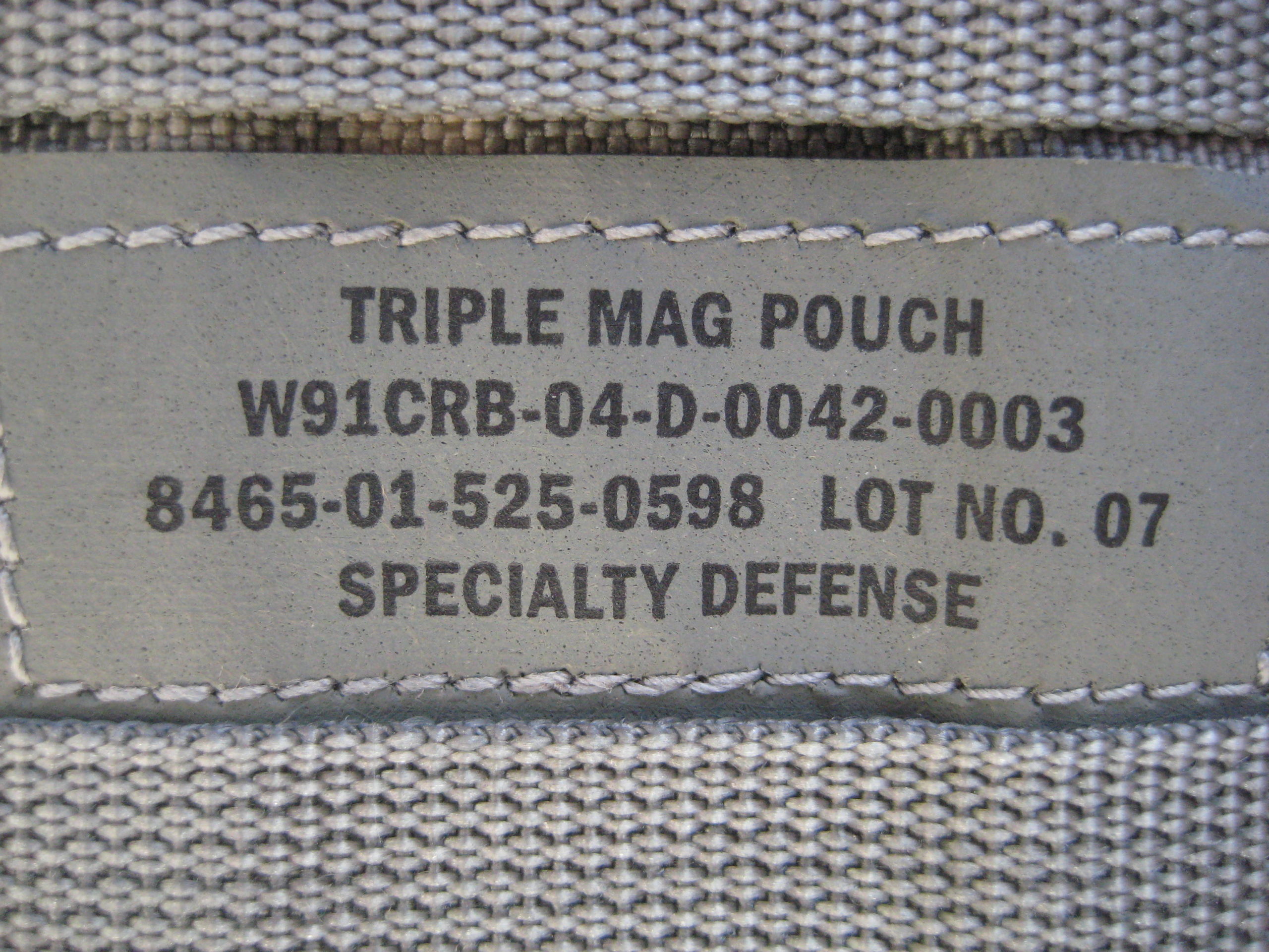 Original US Army Triple Mag Molle II in Digital – Bild 3