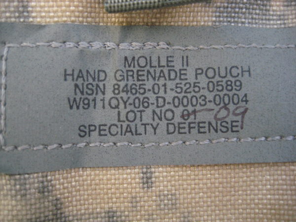 Original US Army Hand Grenade Pouch Molle II in Digital – Bild 3