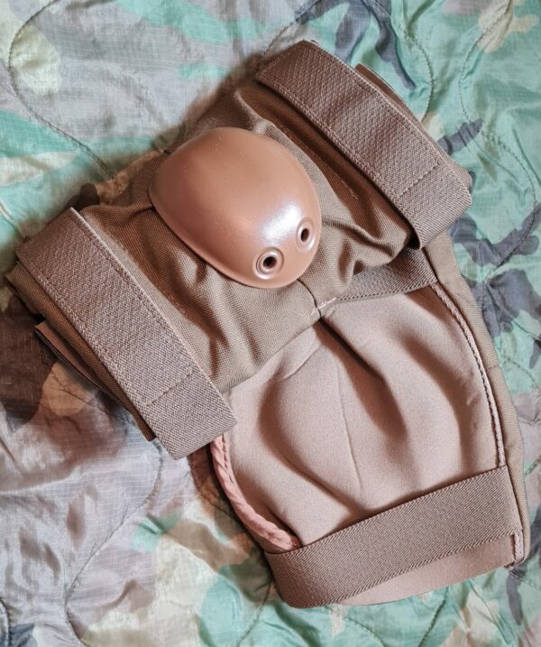 Original US Army Ellbogenschoner / Elbow Pads in coyote
