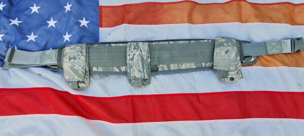 Original US Army Tactical Battle Belt / Gürtel inkl. Cover & Pouches – Bild 4