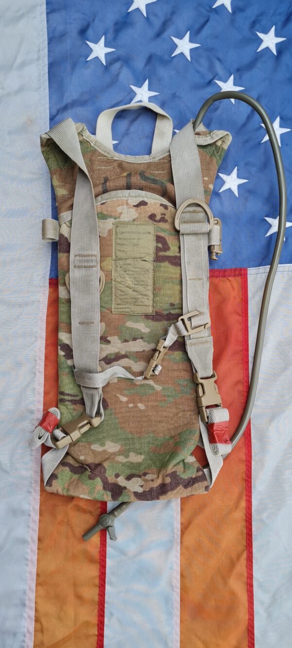 Original US Army Trinkrucksack / Hydration Carrier Bag in Multicam - B-WARE – Bild 2