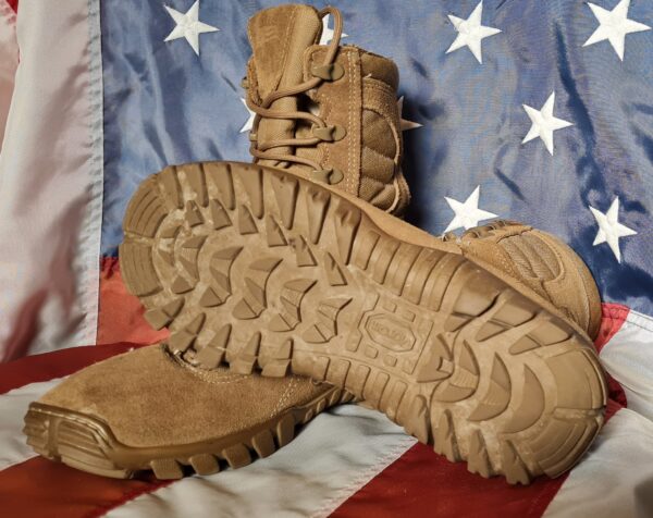 Original US Army Stiefel / Boots Belleville Gr. 8.0 W / C 333 Sabre - Coyote – Bild 2