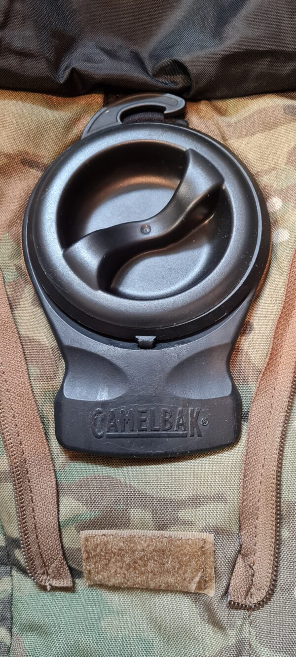 Original CamelBak Trinkrucksack in Multicam – Bild 3