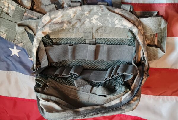 Original US Army Tactical Combat Casualty Care Bag in Digital – Bild 4