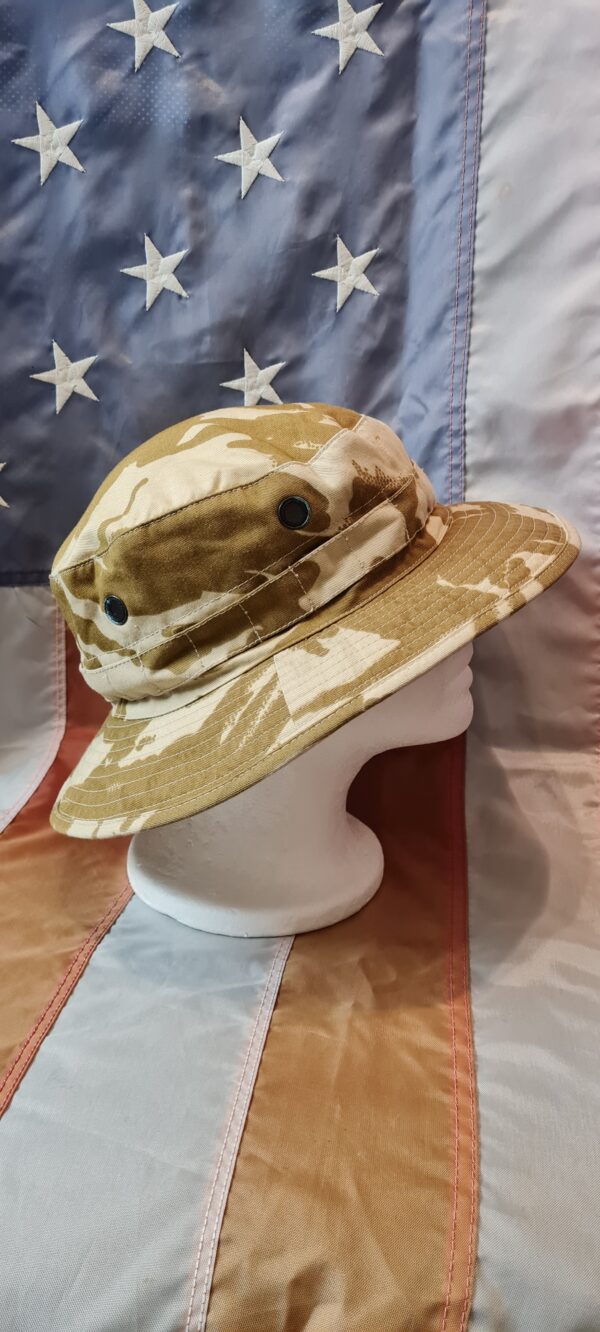 Original Britischer Combat Buschhut / Boonie in DPM Desert – Bild 3