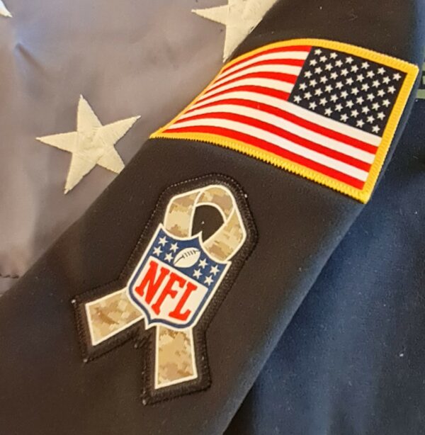 Original NFL New England Patriots Pullover / mit US Flagge – Bild 3