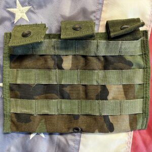 Original US Army Triple Mag Molle II Pouch in woodland