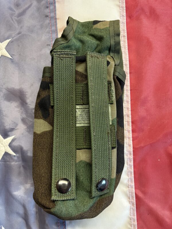 Original US Army Rack Sabre Radio Pocket Molle II Pouch in woodland – Bild 2