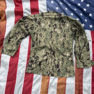 Alternative view of Original US Navy AOR 1 Feldbluse