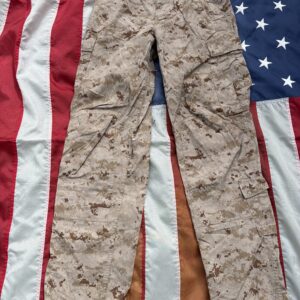 Alternative view of Original US Marines / USMC Feldhose Marpat Desert