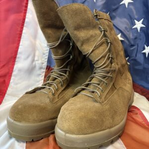Original US Army Belleville Extreme Cold Weather C755 Boots / Stiefel - Gr. 8 W - Coyote